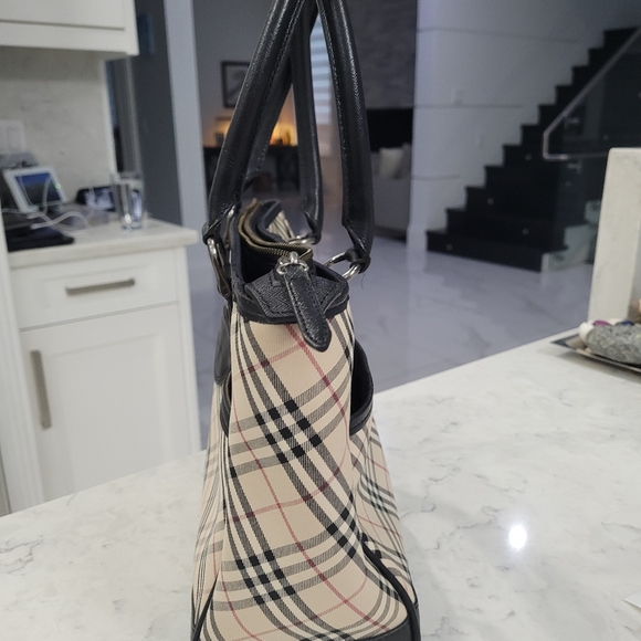 Authentic Vintage Burberry bag - Picture 7 of 14
